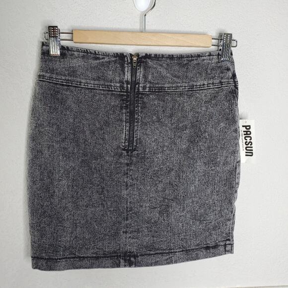 Pacsun Nollie black denim skirt Size Small NWT - Picture 2 of 7
